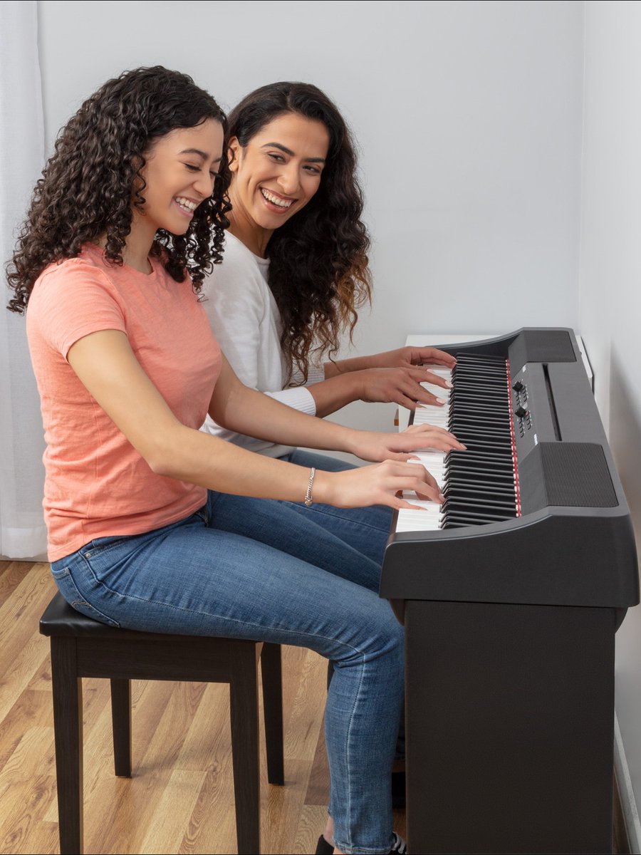 The Alesis Prestige Artist features 88 full-size graded hammer action keys and 30 realistic voices for a truly authentic piano playing experience. Now available with the AHB-1 bench and stand. 🎹 Click for more: fal.cn/3tmb9