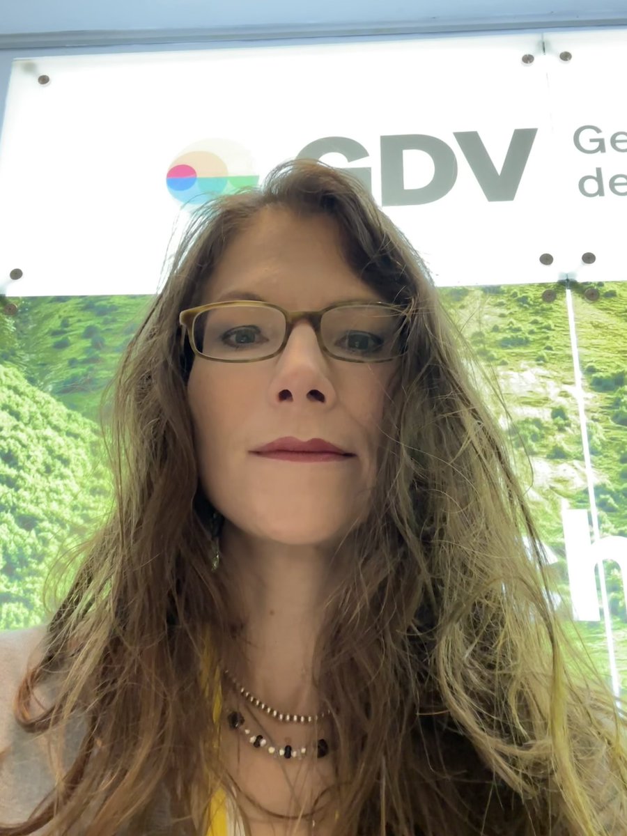 Tag 2 mit dem <a href="/gdv_de/">GDV</a> beim #BuKo65 der <a href="/jungeliberale/">junge liberale</a> in Kassel: Viel Interesse an #Nachhaltigkeit und #Naturgefahren sowie Reform der #Altersvorsorge. <a href="/Horst_Becker/">Horst Becker</a> @anja803 <a href="/peterschwark/">Dr. Peter Schwark</a>