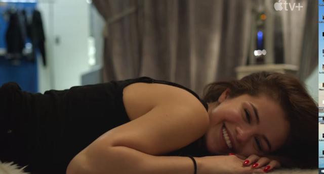 #Entretenimiento Selena Gomez presenta «My Mind &amp; Me»
rumberanetworkmiami.com/selena-gomez-p…