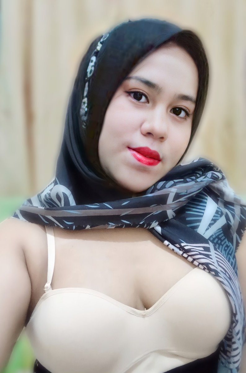 Video Bokep Tante Cantik Berjilbab Bugil Terbaru On Twitter
