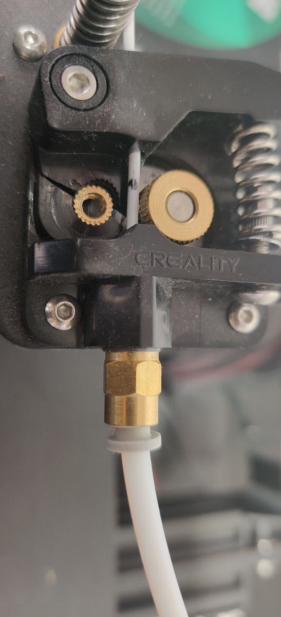My <a href="/Creality3dP/">CREALITY Official</a> Ender 3, went nuts. It took me a while to realize that the feeder base broke and the gear won't press the plastic down the bowden. I'm replacing it with an aluminum alternative, but I wont take too long until I replace the whole stuff with some direct  ext+hotend