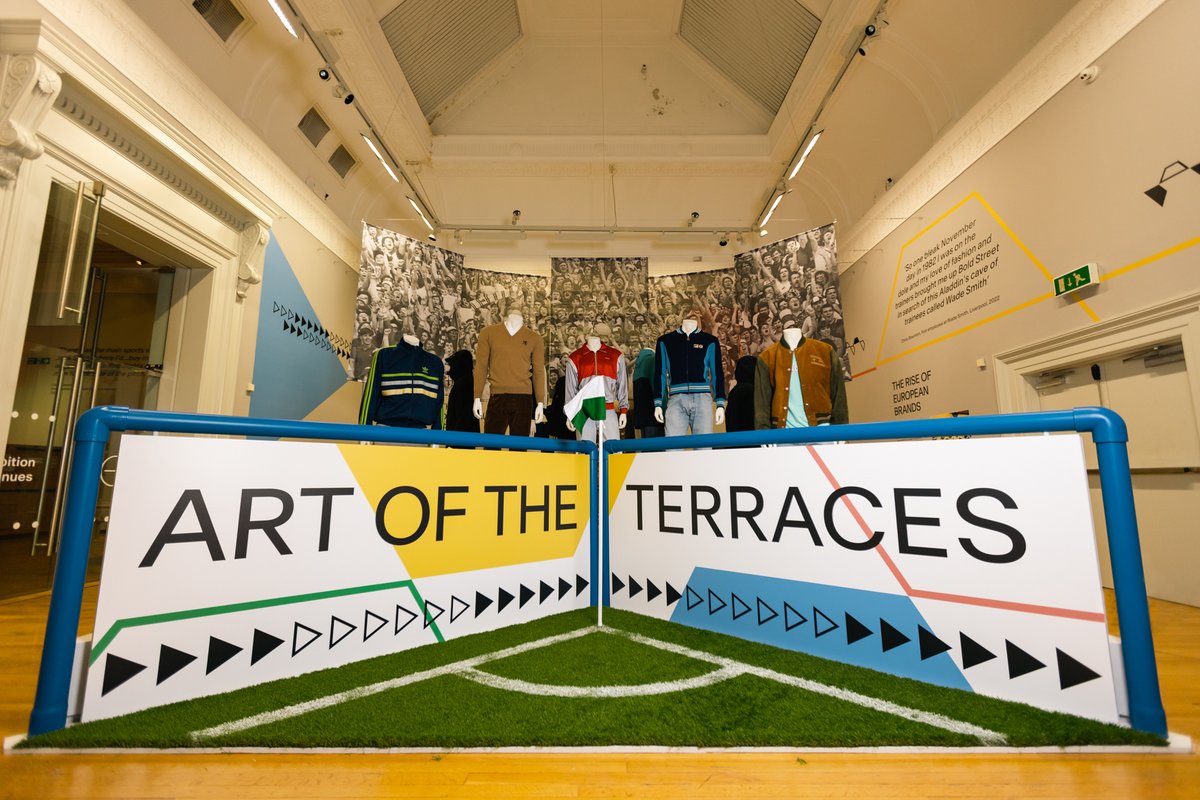 Opening today!

Combining fashion, football, and art as told from the terraces of the stadiums Art of the Terraces tells the story of a movement that defined sports culture of the 1970s, 80s and 90s.

liverpoolmuseums.org.uk/artoftheterrac…