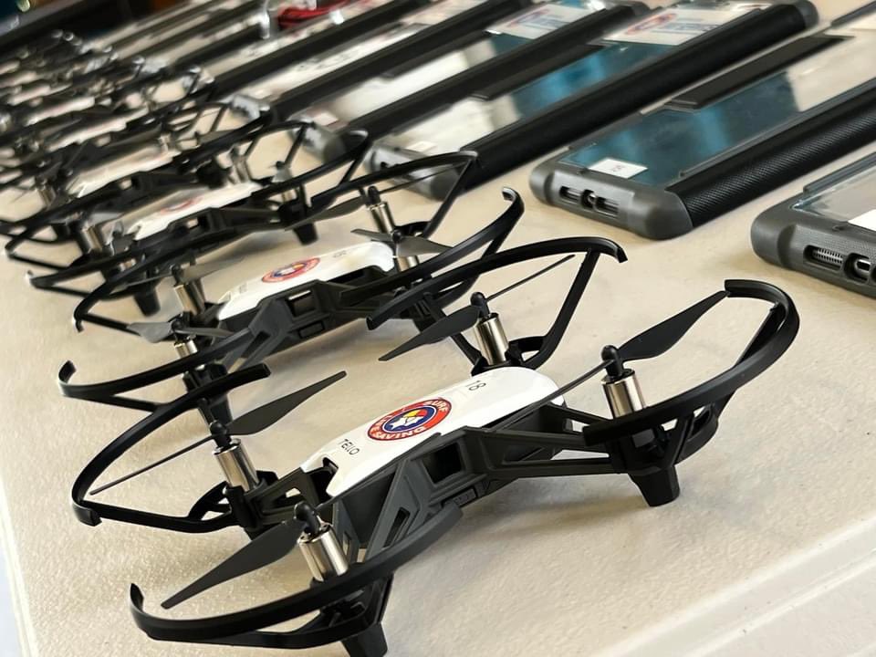 SciScoutsACT's tweet photo. The @SciScoutsACT Drone workshops have really taken off! Our expert partners from the @AustralianUAVS @slsnsw have had a blast in introducing Joeys, Cubs, Scouts and Venturers to the many functions of drones. https://t.co/KmrROWvB8w