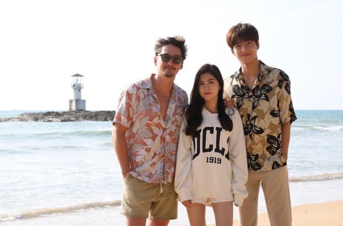 Undaofficialfan's tweet photo. สรุปคือไปเที่ยว🤣
@/kokotelkhaolaklighthouse #kokotel
#kokotelkhaolaklighthouse #เกมรักทรยศ #อธิน #พัชร์
#mild_mac #mildmac
📍https://t.co/yV6t1n9gxv
{ @undakulteera1 }
#iamunda #kulteera #อ้อมกอดของอันดา https://t.co/IBAH297Oxf
