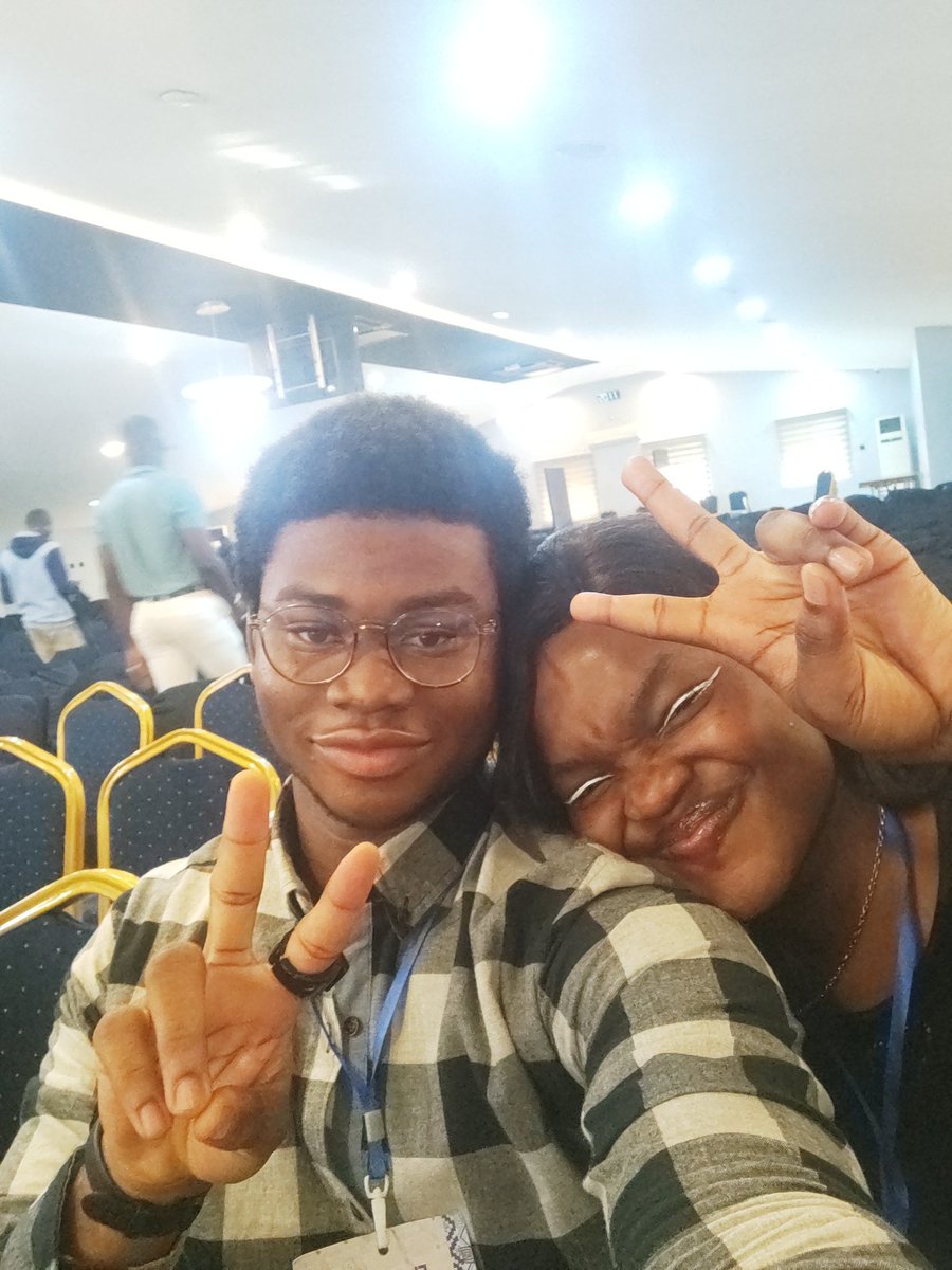 H3ndrick_'s tweet photo. Live at #flutterbyteconf https://t.co/i4WLyvC3rJ