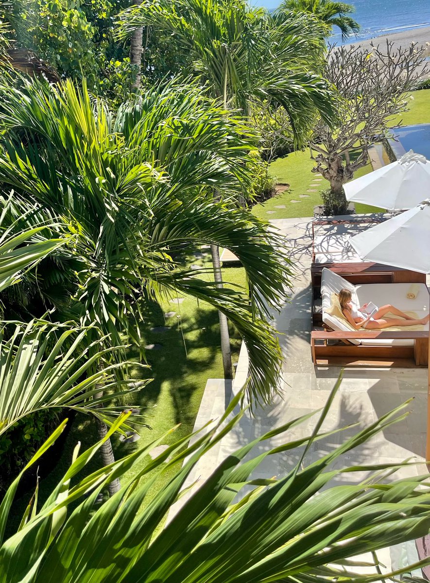 “5 ***** experience from booking to checkout!” is how a family described their recent stay at Villa Bossi in Bali. Check out their and other guest reviews villabossibali.com/en/references and book your next holiday in the privacy of one of our beachfront villas now! #villabossibali #bali