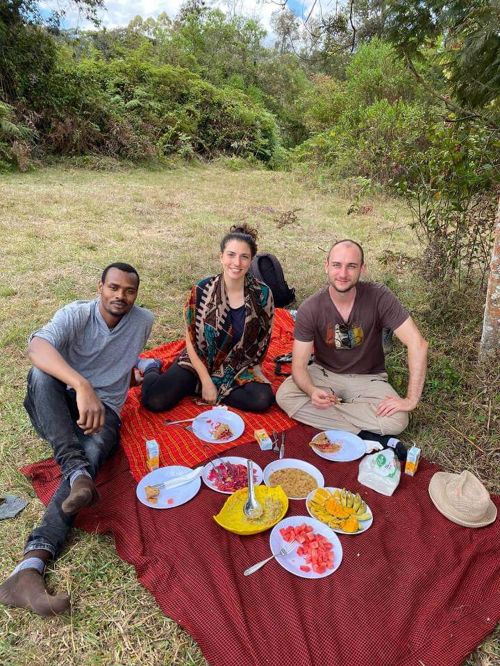 PascalGodfrey19's tweet image. join us with raymond tour company