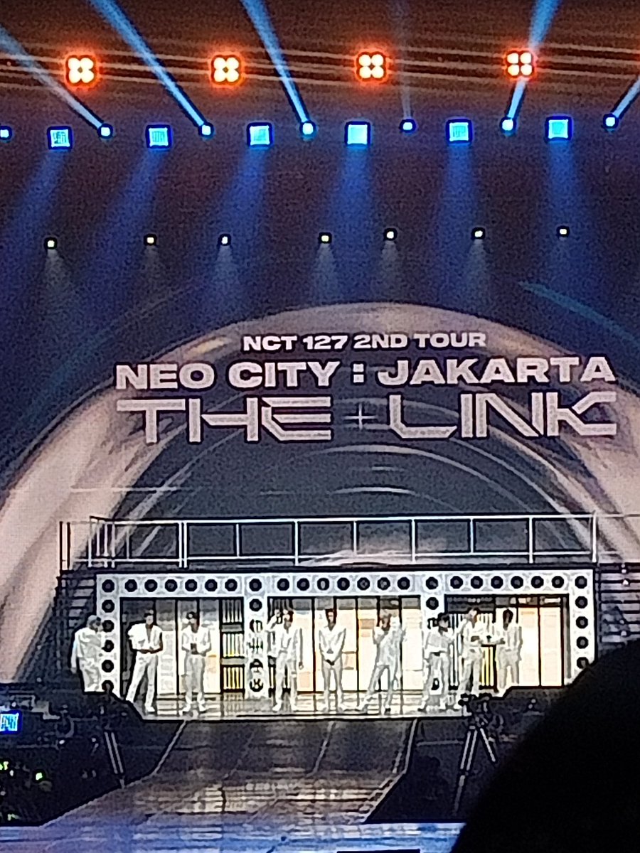 peachfortyong's tweet photo. Taeyong : NCTzen gemoy!!
#TheLinkJakarta #TheLinkinJKT #NCT127_NEOCITY_THE_LINK #TheLinkDay2 https://t.co/TTmp81o94J