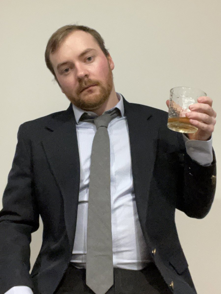 You’re in his DM’s, I’m in his LinkedIn Bio, we are not the same.