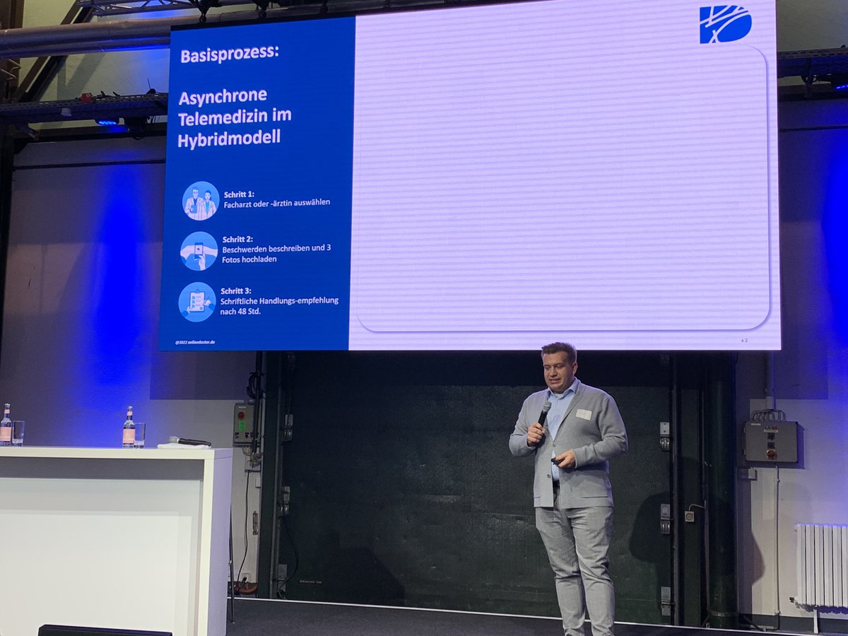 healthcare_de's tweet photo. Pitch 1 und 2 aus der Schweiz:
@OnlinedoctorAG @max_tischler als online Hautartzpraxis / Teledermatologie
und @imito_ag mit 3 Apps imitoCam, imitoScan und imitoWound, die via imitoConnect mit Kliniken vernetzt! https://t.co/CqZI9wn0Qu