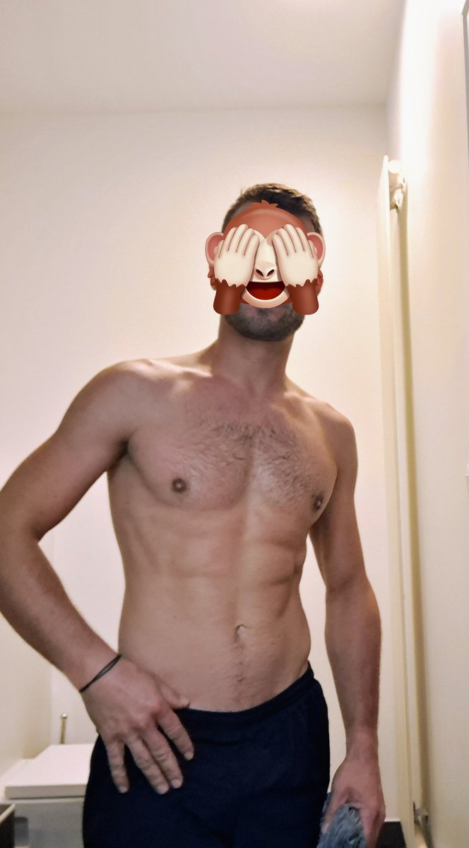 BossAlpha2's tweet image. Qui veux s'amuser avec moi ce week-end ?

#salope #provence #avignongay #Marseillegay #slut #muscle #gay #bi