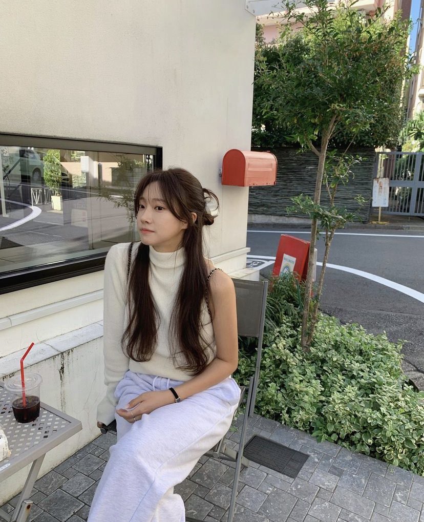 jauzanjiaxelle's tweet photo. how was heaven when you left it? @nandischuu https://t.co/aq15smlPzw