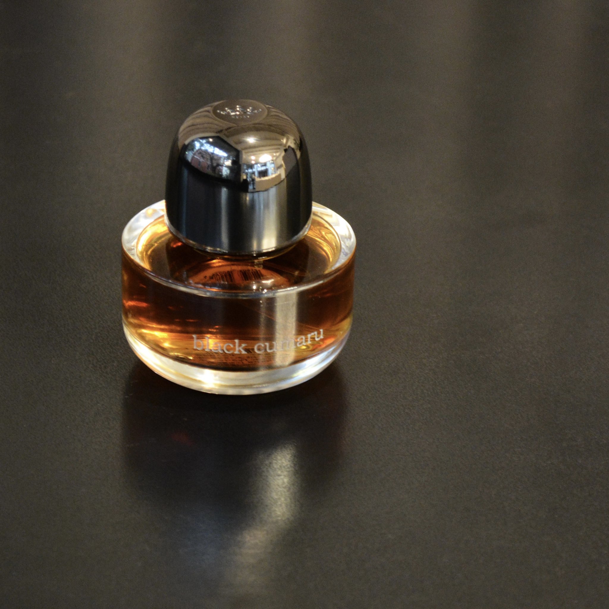 古典 KOHSHI 香師 ブラッククマル cumaru キレーサ black ユニセックス