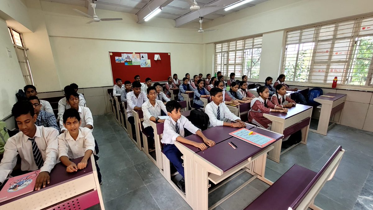 RakheeGoel123's tweet photo. 'It is the supreme art of a teacher to awaken the joy in creative expression and knowledge'
#ExpressionDay being celebrated @GcoedSSSRB Students sharing their reflections and expressing themselves without inhibitions
@HappinessDelhi
@SCERT2021
@Dir_Education https://t.co/qK6mH5fV6H