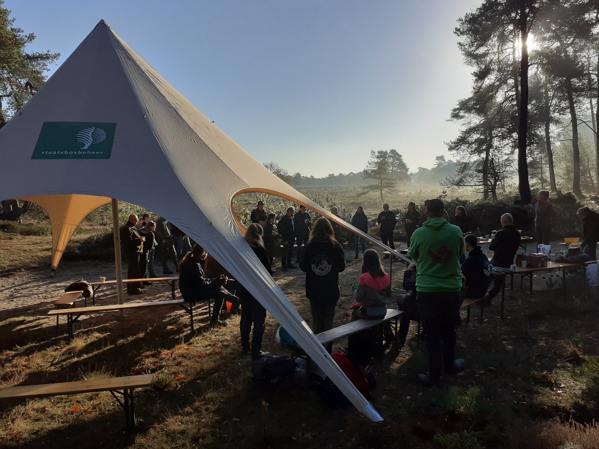 Prachtige opening van de 50ste natuurwerkdag in het Drents-Friese Wold. Een dag om met elkaar te werken in de natuur.