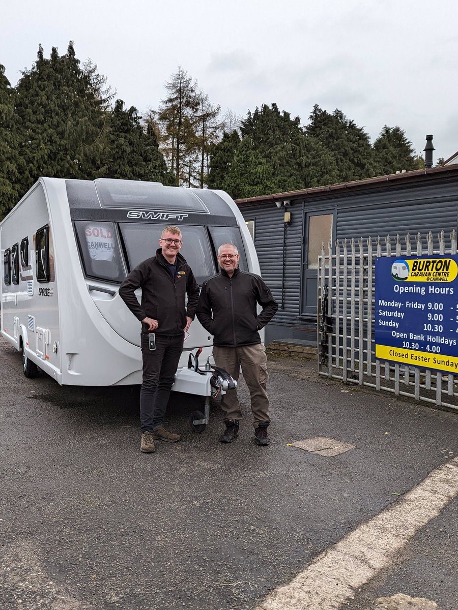 CaravanGraphics's tweet photo. will be putting up some more photos early next week, but we are now #caravan owners again with thanks to Marcus at @burtoncaravanc1 https://t.co/twURqL1UAv