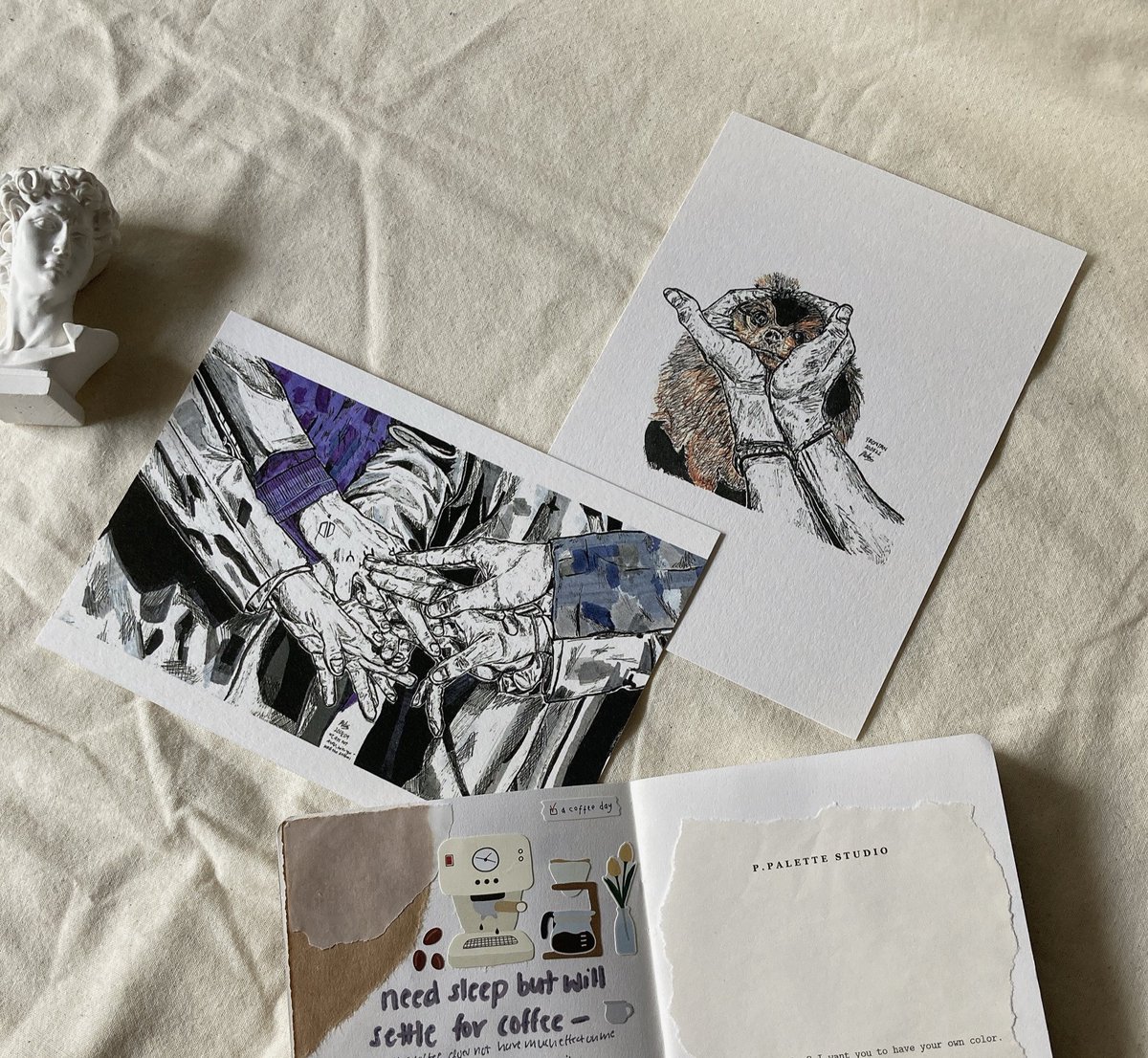 bluesidedlie's tweet photo. [HELPRT/WW][☕️] Bluesidedlie New &amp; Old Prints ☺️💖

☕️A6 prints only 
☕️Shipping from SG
☕️Looking for GOMs
☕️~$3/$16 
☕️Deadline: 20 Nov, 8PM SGT 
☕️Form: https://t.co/VrJL6z508S https://t.co/ax1lC7RUpH