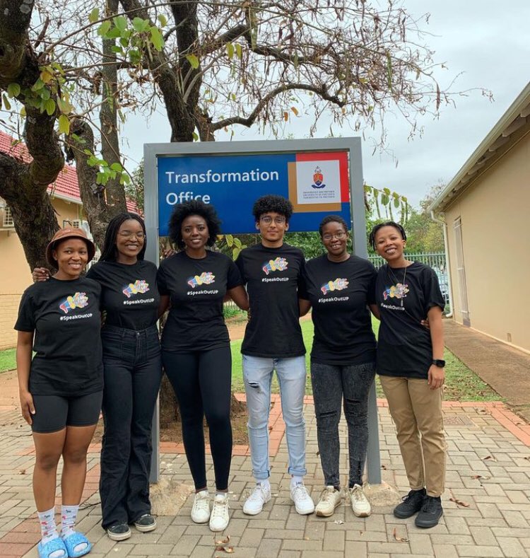 speakoutup's tweet photo. We bid farewell to our 2021/2022 Executive Committee members!

Thank you all for your efforts, time and hard work that you have put into growing #SpeakOutUP this year and raising awareness to fellow students. 

We wish you well with your future endeavors. https://t.co/7dxoqj7EDb
