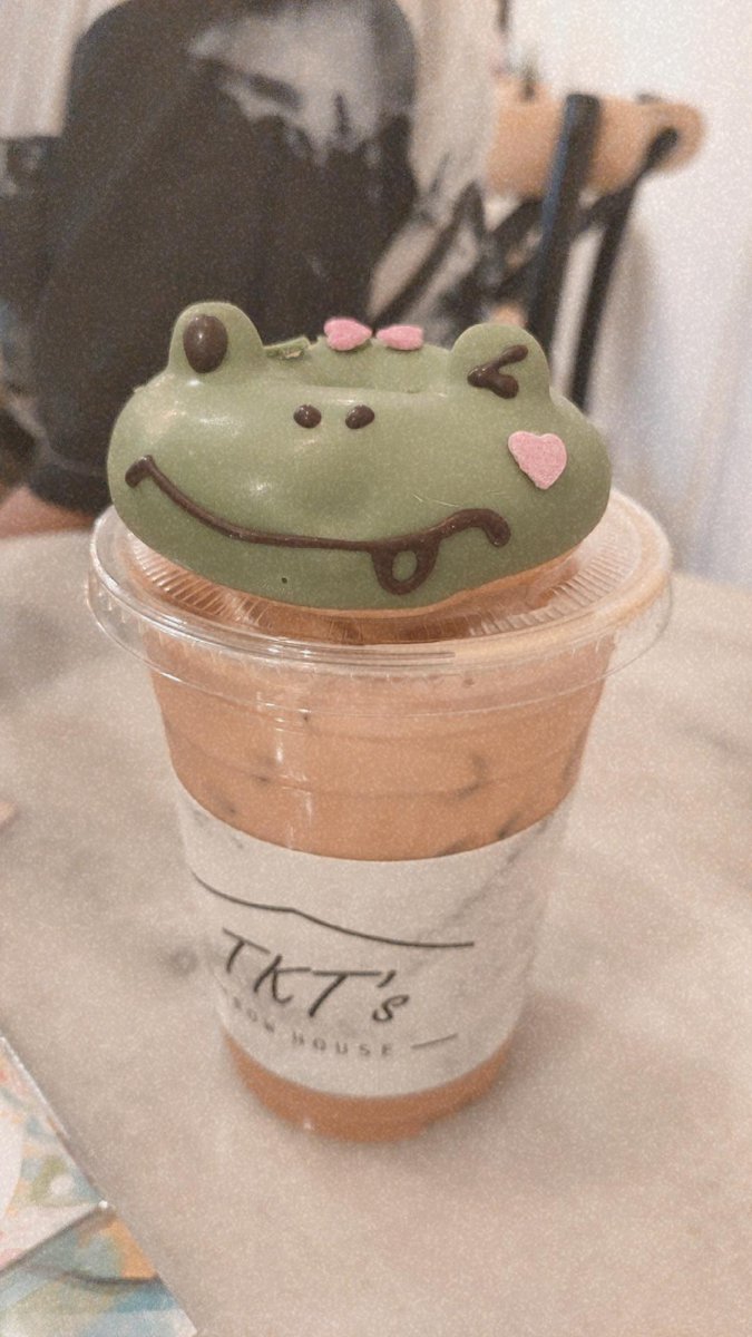 ✭*:.。เพ้อเซบ。.:*✭ ft. Haikaveh🌱🏛️ tweet media