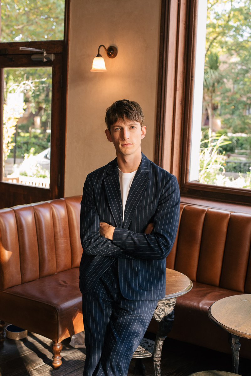 sirplusclothing's tweet photo. AW 2022 - RELAXED TAILORING⁠
⁠
Made from consciously-sourced wool and cotton blends, a joyful coexistence of tailoring and comfort. ⁠

Free UK delivery on all orders. Discover our suiting collection: https://t.co/n2s8lTcJxP

- ⁠
#SIRPLUS https://t.co/I852BuRks5