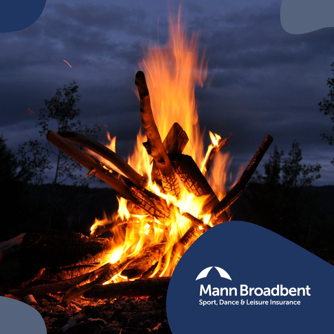 It’s bonfire night tonight! 🔥

Have a great time but remember safety first.

#eventinsurance #bonfirenight #fireworks #fireworkdisplay #worcestershire