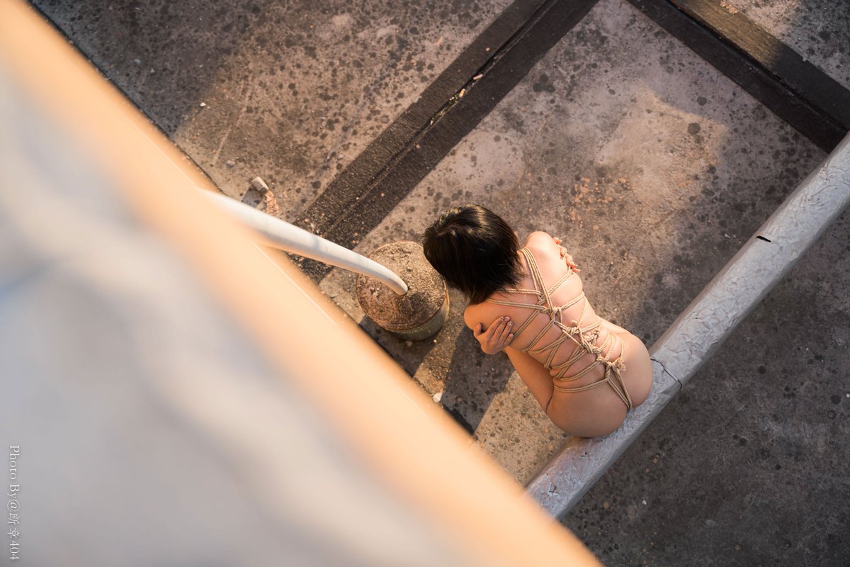 摄影师@duanzhang404 

绳缚@CK11230970 

出镜@xiongzaizai0018 

推送@Fengsiyuan 

#人体 #女m #露出 #私房 #反差 #杭州约拍 #绳缚 #约拍 https://t.co/d40131PKA0