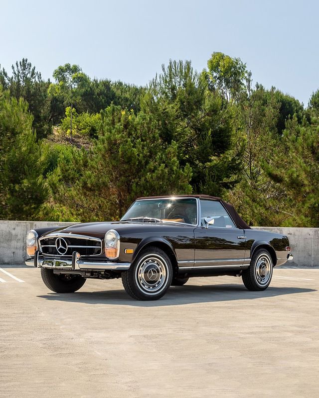 1971 280 SL, zamanın ilerisinde.
#MercedesBenzTürkiye #BayraktarlarMerkon #MercedesBenzClassic