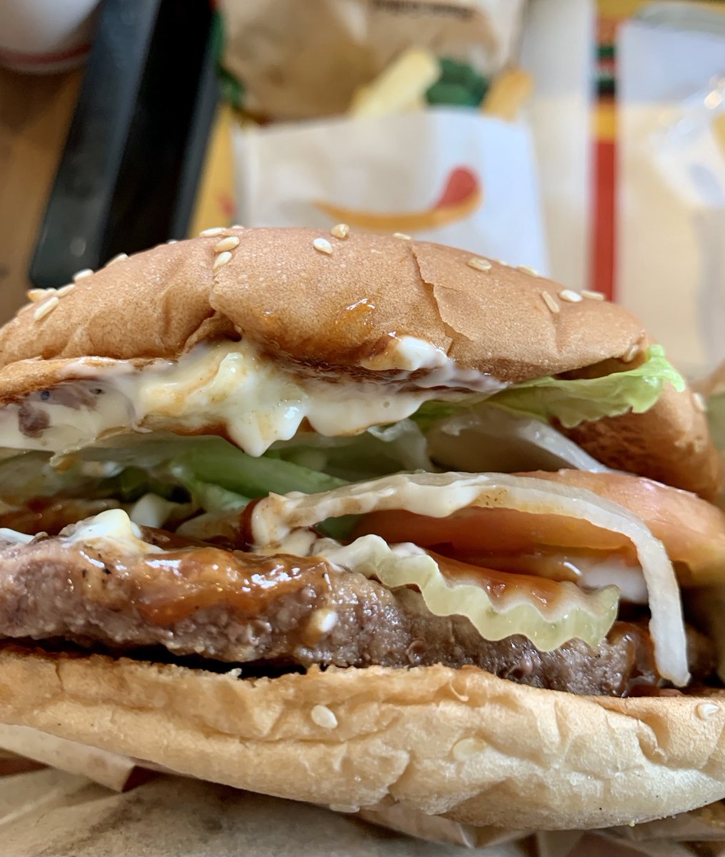 Smokey Whopper!!!🤤🤤🤤

#burgerking #japanese #food