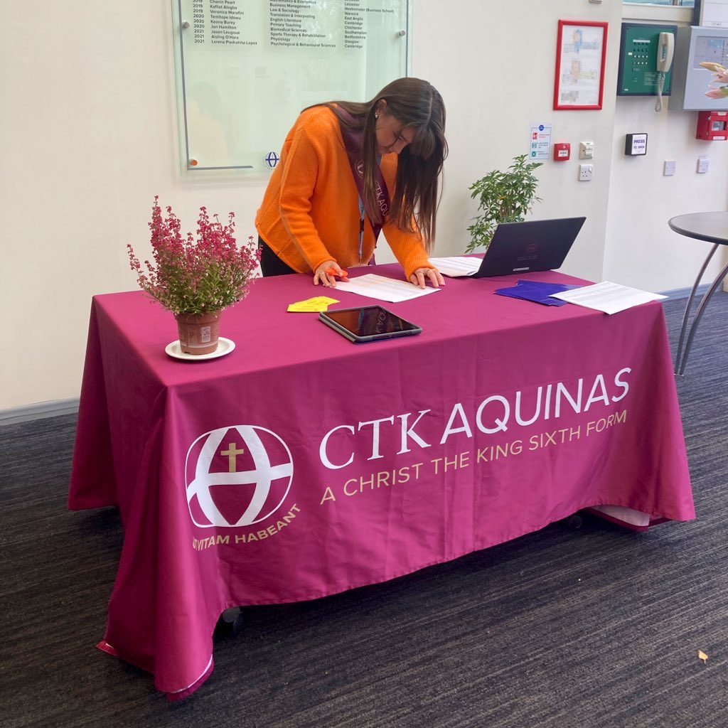 Our student ambassador helping to welcome and sign students and parents in at CTK Aquinas this morning! #openday #ctksuccess #ambassador