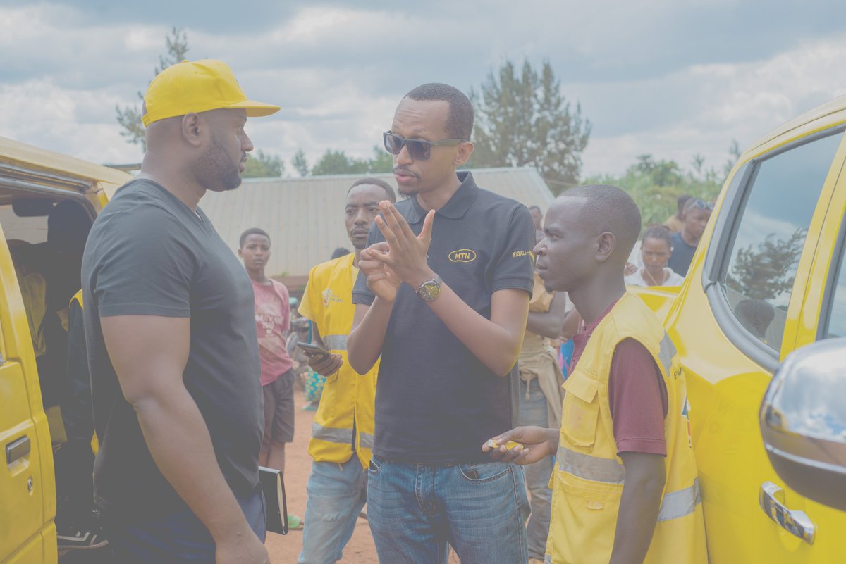 GiselePhanny's tweet photo. Something about teamwork! It's everything. From celebrating each other to finding solutions together!#1team1goal #goodtogether
@MTNRwanda @MapsBodibe @NMunyampundu @YawAAgyapong @MosesKKwizera @EscaleLtd @Olivier24 @RosineDusabe @hervebenjaminn https://t.co/EFfv4oseGn