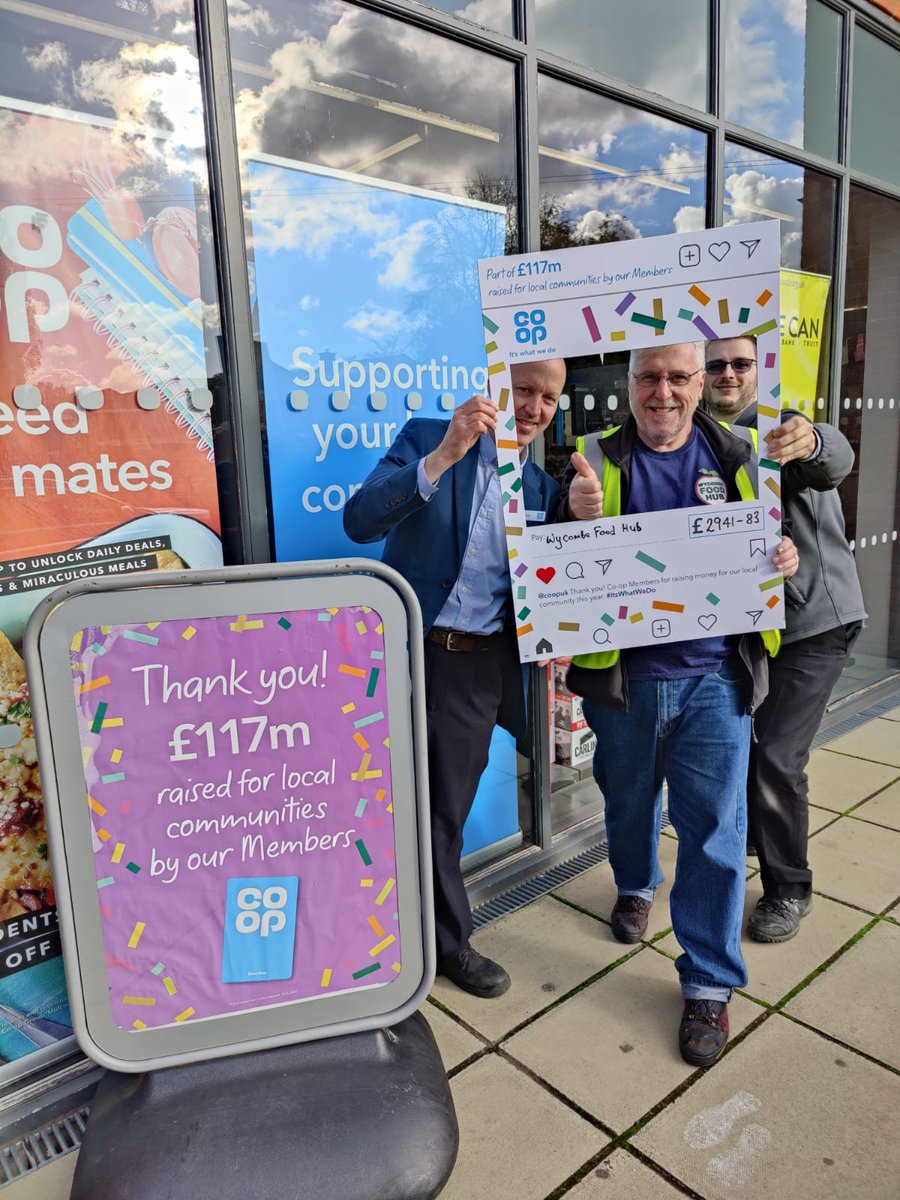 Today's shout-out is to <a href="/coopuk/">Co-op</a>, who have raised a magnificent £2941.83 for Wycombe Food Hub.
Trevor Snaith, WFH Chairman,  attended the meeting in Princes Risborough yesterday to receive the cheque. 
The Co-Op has raised over £117m, helping 7m people across the UK since 2016.