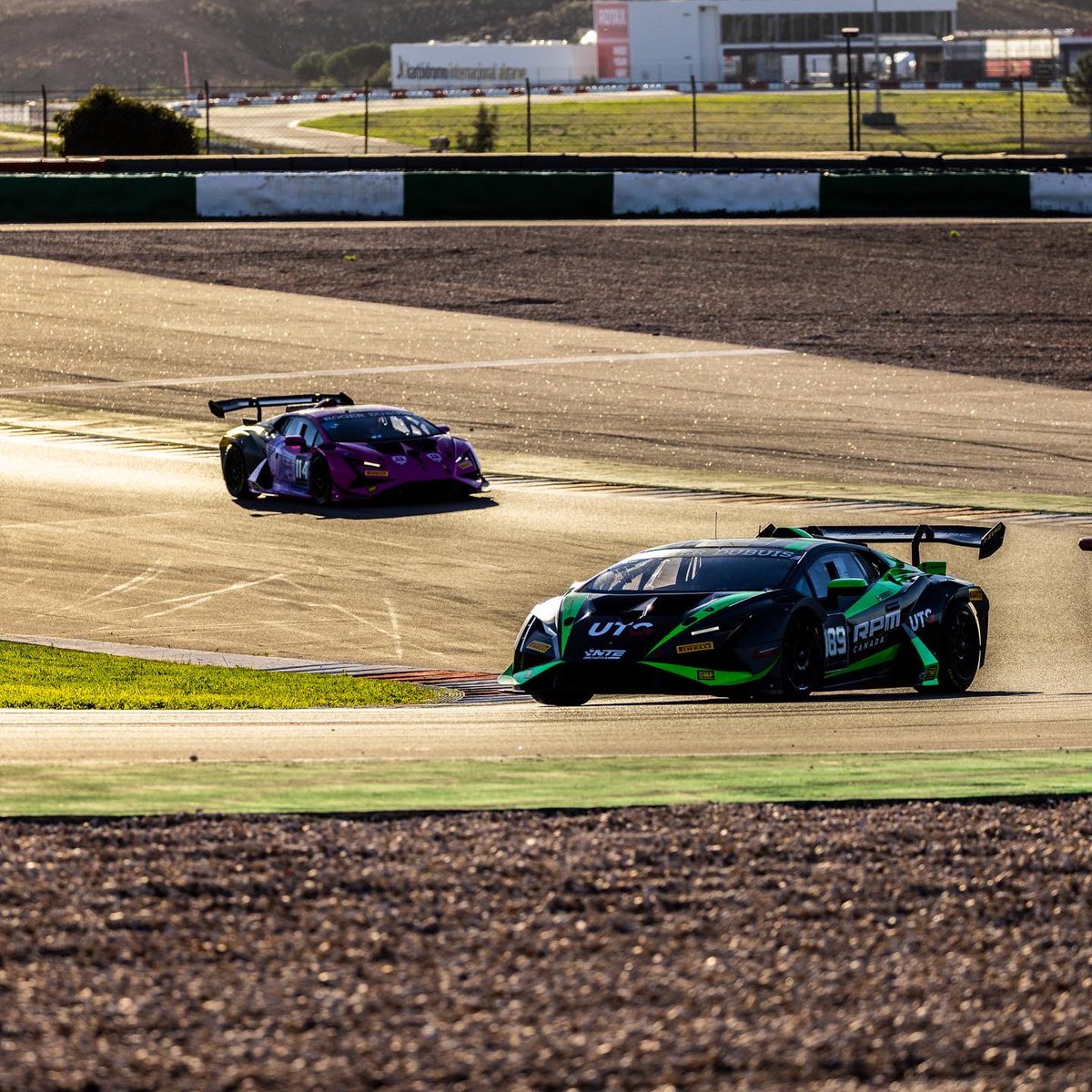 NTE_Sport's tweet photo. We now have 36 cars completing in today and tomorrow’s races, making the competition right for the @LamborghiniSC World Finals!

We’re green for qualifying!

⏱️: https://t.co/Xik93ODnIj https://t.co/aEqIrc5rc9