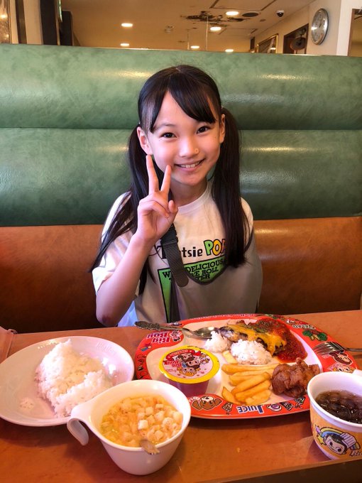 Twitterのコスプレ画像17