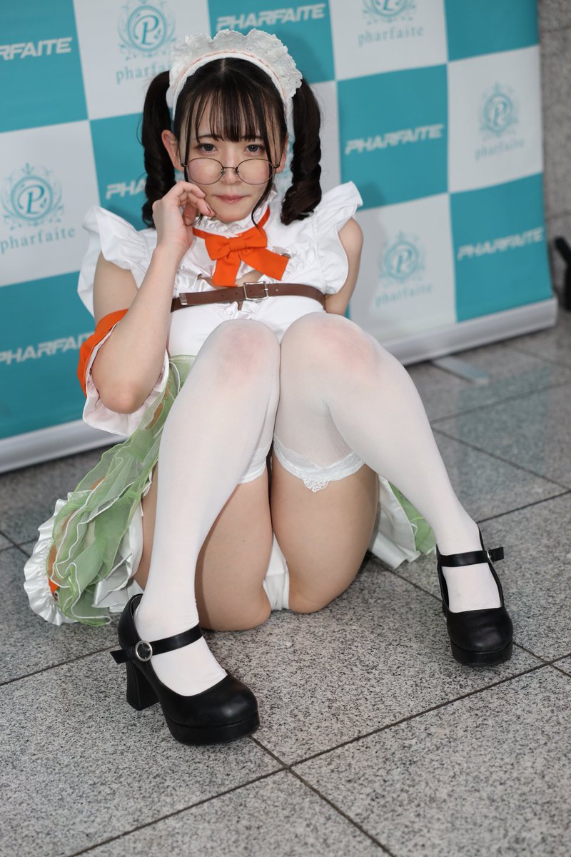 sinhero007's tweet photo. 2022.10.23
Pharfaite撮影会 4部 ④
BLUE EGGハロウィンメイド服
Model:うたたね翠ちゃん
#pharfaite
#撮影会
#blue_egg
#ハロウィン https://t.co/eXCtk1MxFG