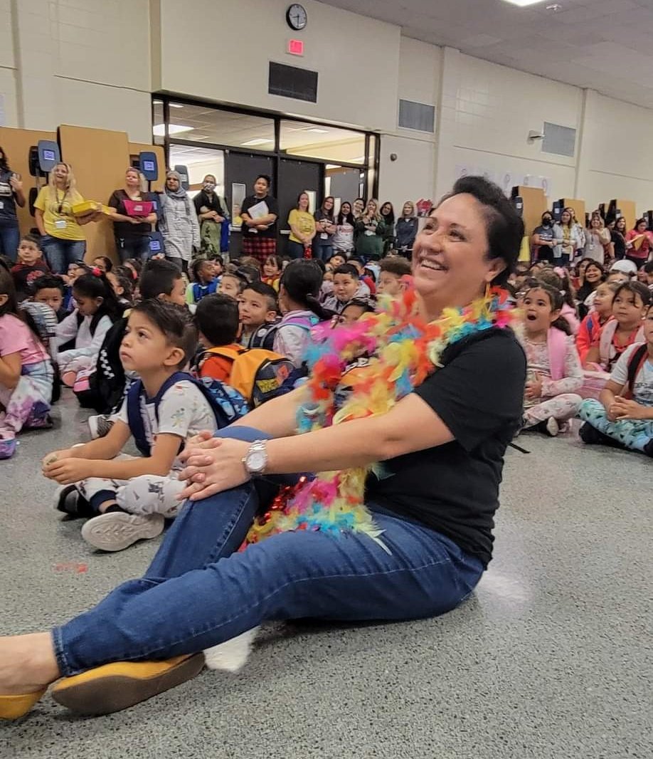 MY village really knows how to make me cry! Talk about examples of resiliency and dedication... that's my <a href="/KaiserKISD/">Kaiser Elementary</a> staff. We don't give up &amp; we don't give up on each other.  OCTOBER was full of appreciation for Principals and I have never felt so loved! 😘 #learningawaits