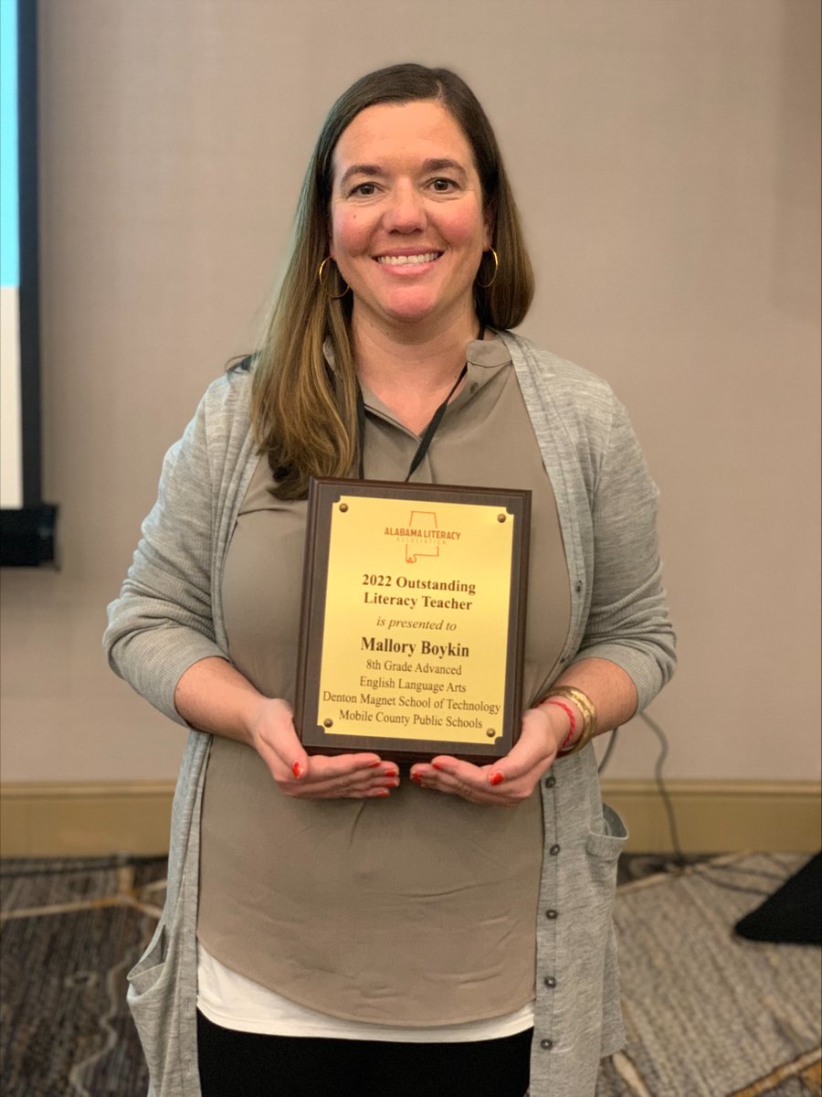 Congratulations to Mallory Boykin of @DentonMagnet, who was recognized by the Alabama Literacy Association as a 2022 Outstanding Literacy Teacher of the Year. Ms. Boykin was nominated by her peers and by the <a href="/MetroMobileLit/">Metro-Mobile Literacy Council</a> #BeEXTRAordinary #LearningLeading