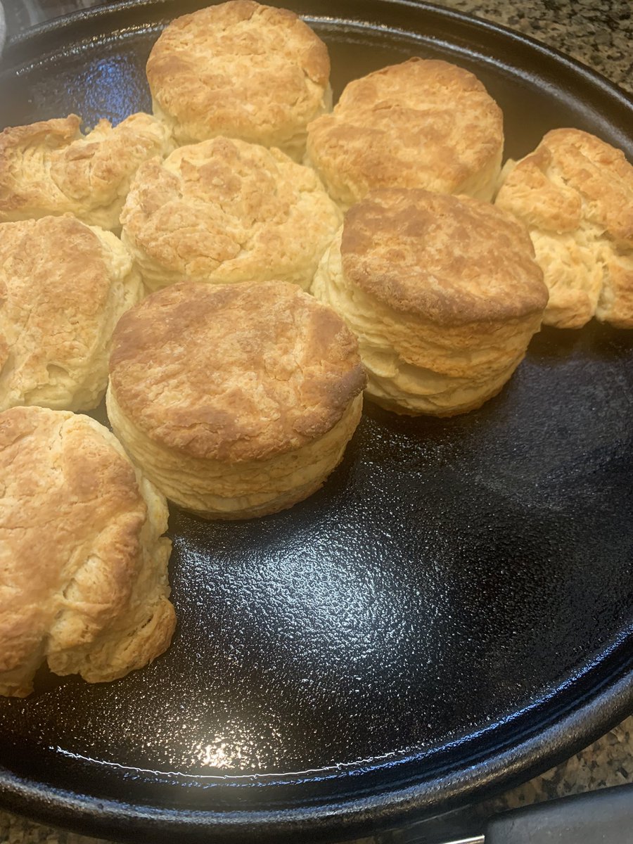 JamieWo81749770's tweet photo. Sorry @CoachSamPittman I committed the first penalty of the day. 😞. Gotta adjust my focus. Burned the biscuits. I’ll do better coach. #jwolferealtor #wopawlife #razorbacktwitter #wps #gohogs https://t.co/7EvNeoEqPk