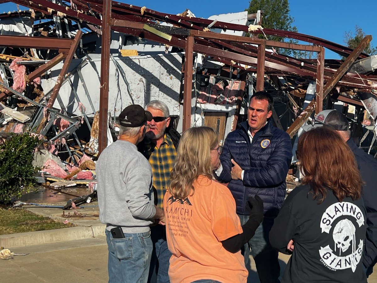 Kevin Stitt tweet media