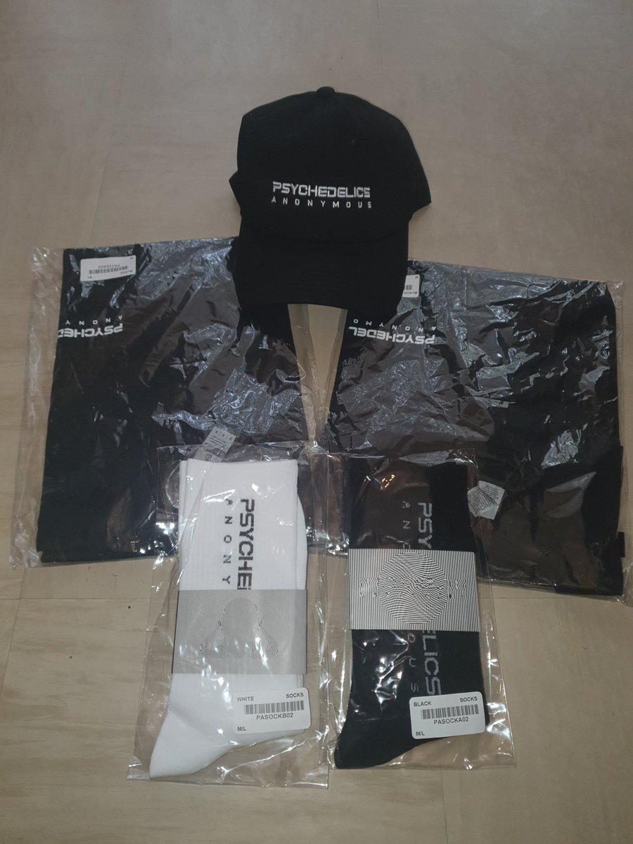 Took a minute but the <a href="/psychanon/"></a> merch finally arrived!! Can't wait to field test it 🥂 <a href="/BAYC2745/">voltura.eth</a>