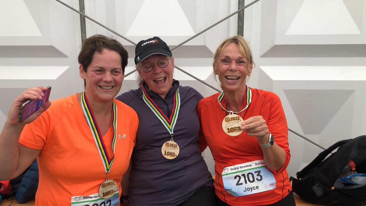 joycevanes7's tweet photo. Ging super goed bij de @berenloop! Allemaal heel gebleven en trots op onszelf en elkaar @nlTrecho https://t.co/Jgx7yNw3Wf