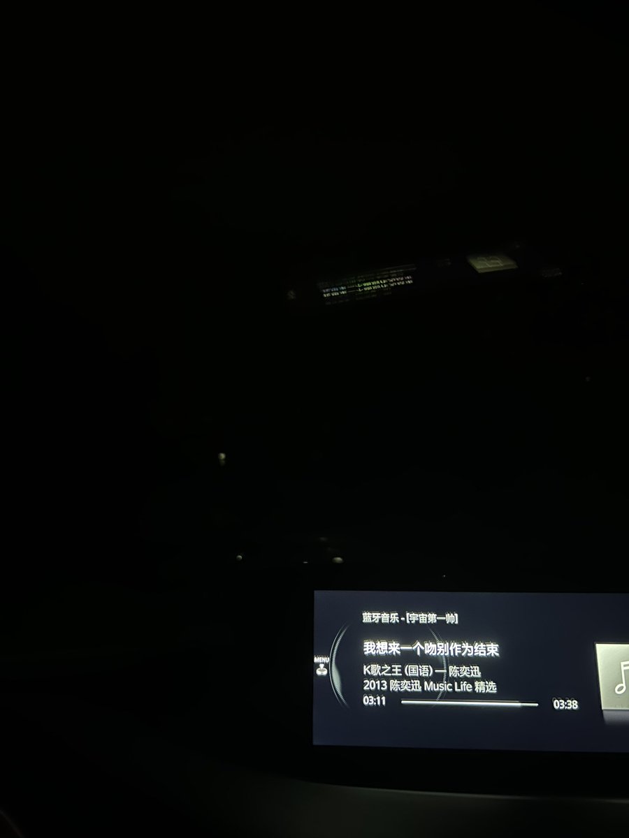Little_evildoer's tweet photo. 感性的理性的都在打架 https://t.co/CQAgNLb7qY