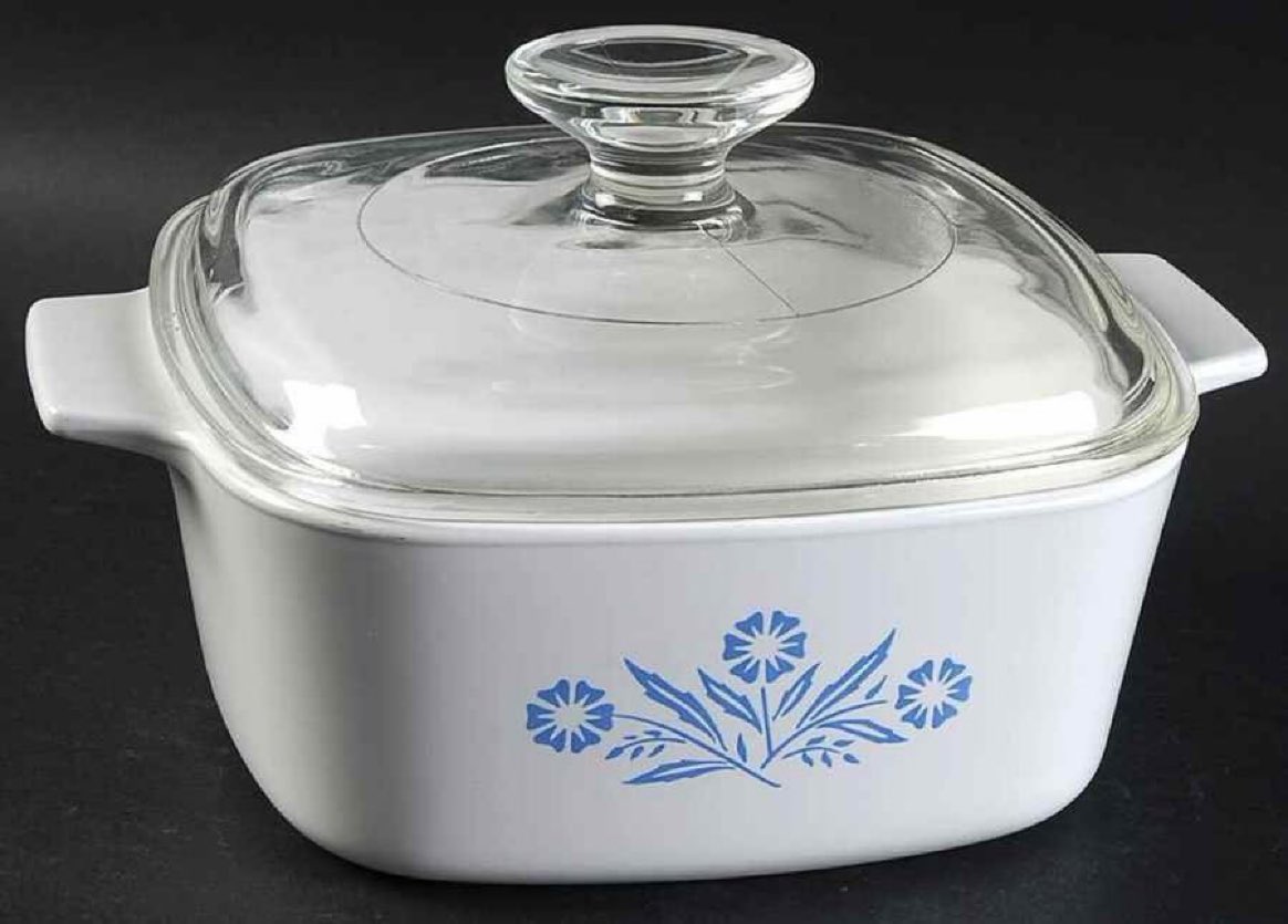 Super70sSports's tweet photo. Every kitchen in America in the 70s came equipped with this exact casserole dish. https://t.co/SGhkbpDi96