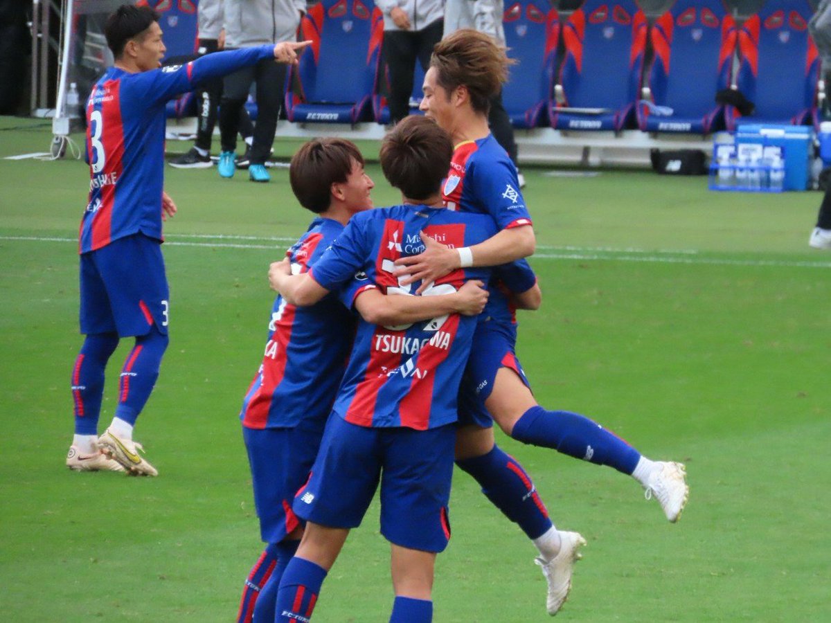 ntky2447's tweet photo. めっっっちゃ久しぶりの試合でした🔵🔴
1回目の同点ゴールのときの凌磨くんたち可愛かった🥰 https://t.co/KEDGj0wSMT
