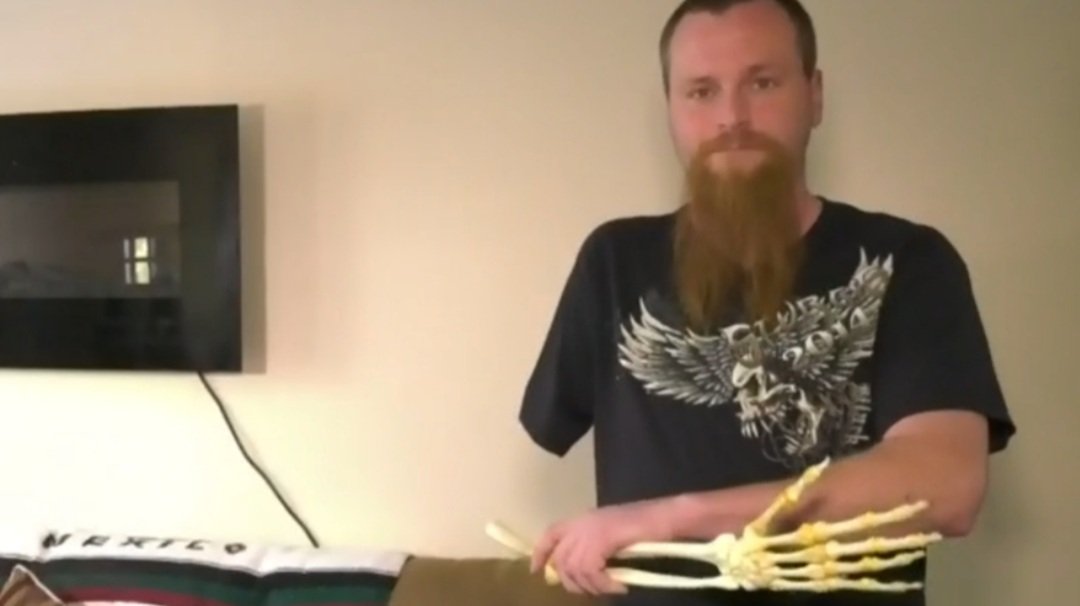 Parti Communiste ☭ du Listenbourg ⍟ tweet media