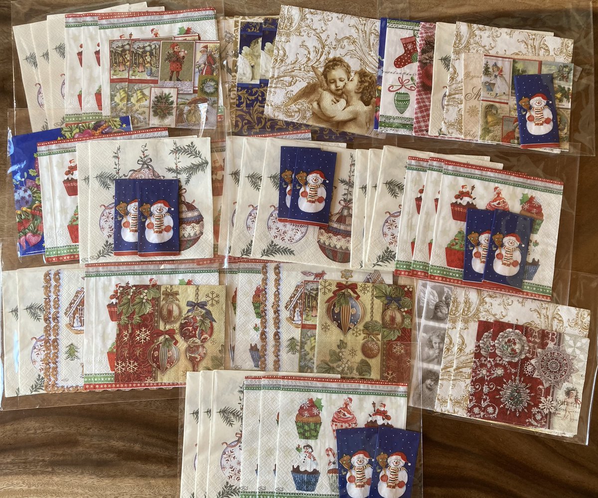 akomry's tweet photo. クリスマスグッズもいろいろあります♪

海外製の華や��なペーパーナプキン各種 https://t.co/cFDXlJZNqS