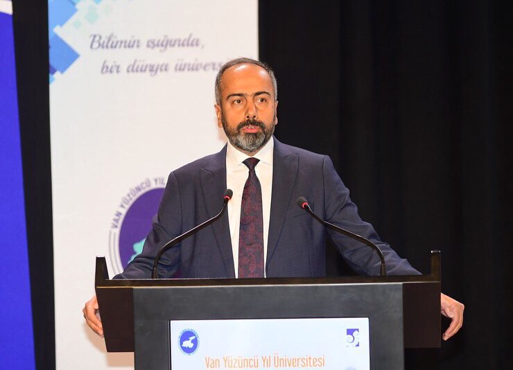 HaberVANYYU's tweet photo. ‘Van YYÜ Cumhuriyet’in 100. Yılında Çocuklarımızın Yüzünü Güldürüyor’ Projesi Tanıtım Toplantısı

Haberin detayı linkte 👉  https://t.co/iGWpM5EncX

@hsevli #VanYYÜ #VanYüzüncüYılÜniversitesi https://t.co/AejT6drkyK