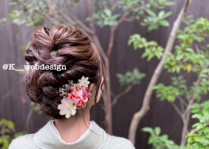 K__webdesign's tweet image. 昨日の切り抜きのかんざしを合成してみた、、、！
光の具合とかむずかしい😵
#webdesign #Web制作 #photoshop  #webデザイン勉強中