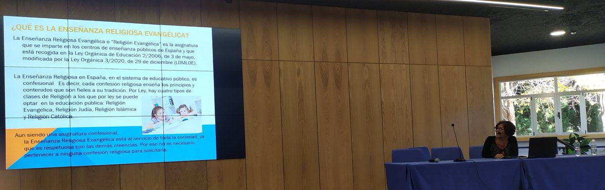 Con Noemí conocemos cómo y qué se enseña en clase sobre religión evangélica. #innovareli #innovareli22