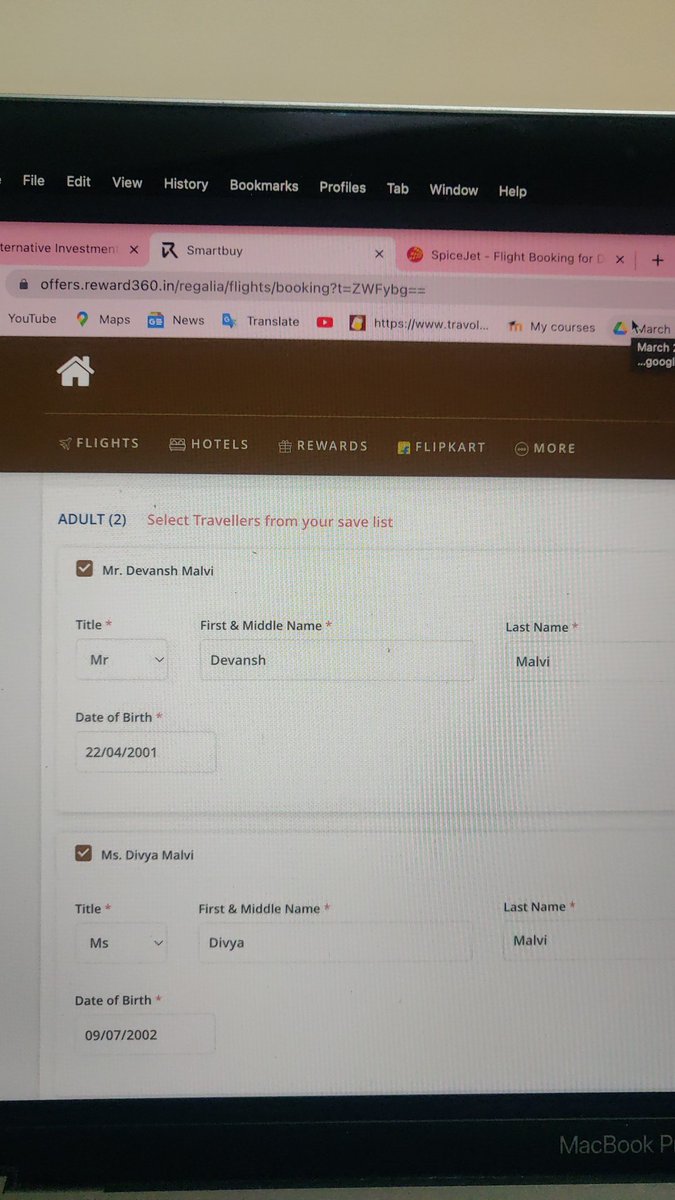 DevanshMalvi's tweet photo. This was how the passenger details were saved and I just clicked on the check box while booking. https://t.co/EIwgsWcPD0