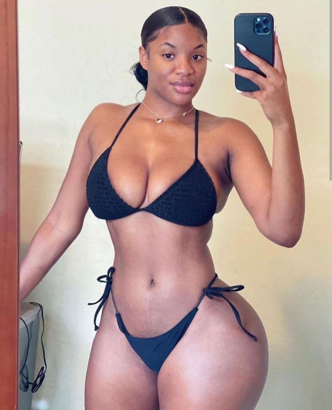 BBW (Black Beautiful Women) on Twitter "Happy Saturday 😊 https //t.co